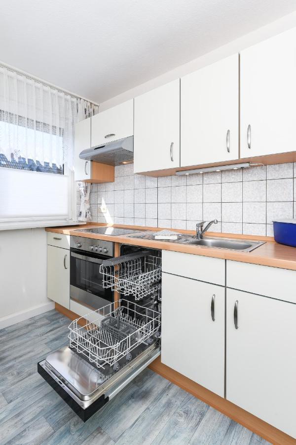 Ferienwohnung Im Haus Weinstock Esens Exterior foto